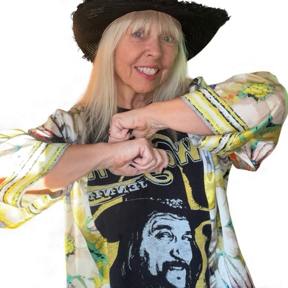 Waylon Jennings Upcycle Fabulousness - Picture 5 of 7